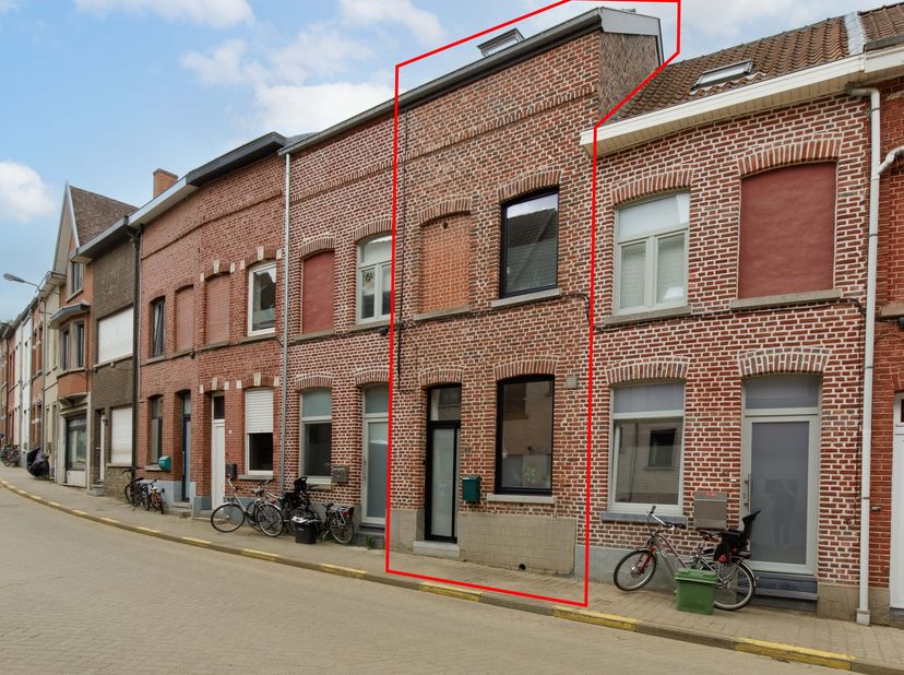Energiezuinige, instapklare woning in hartje Aarschot&lt;br /&gt;
&lt;br /&gt;
In het centrum van Aarschot, de parel van het Hageland, bevindt zich deze moderne,